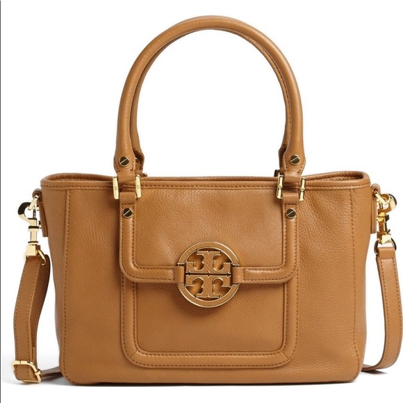Tory Burch Handbags - ❤️Sale❤️Tory Burch Amanda Mini Satchel